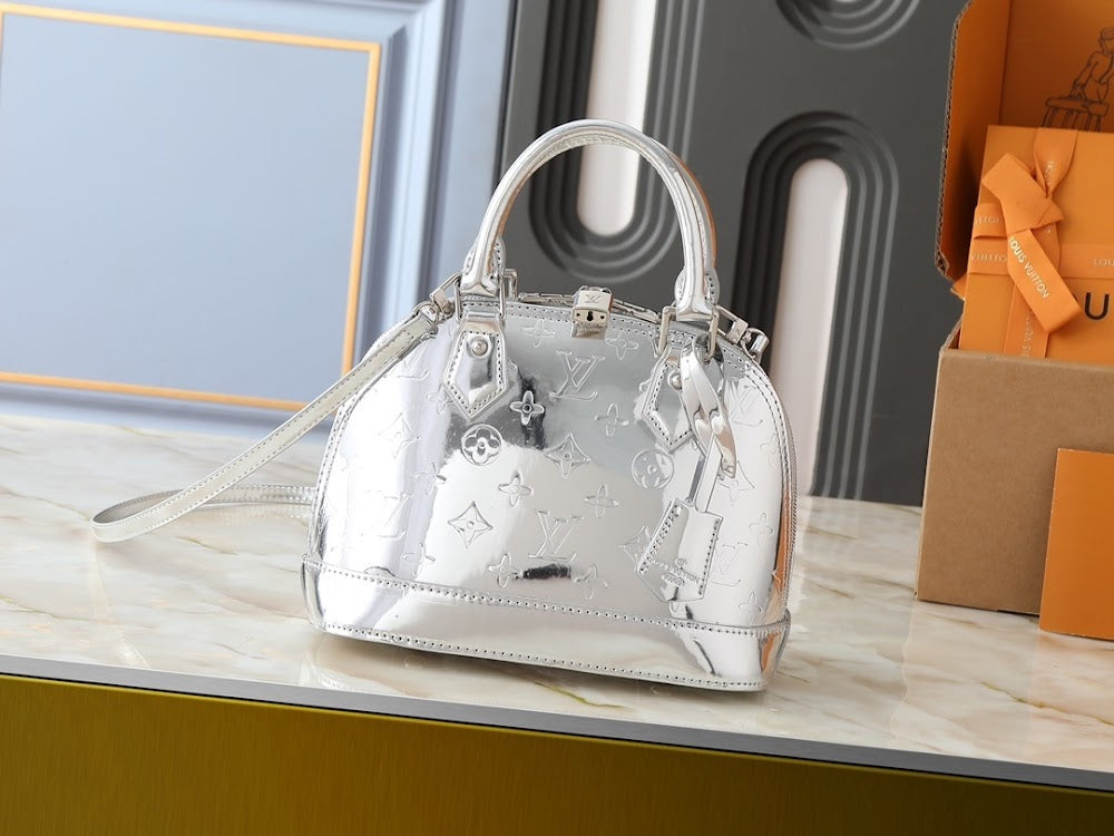 Dragons Bags ln Luxury Bag --77681