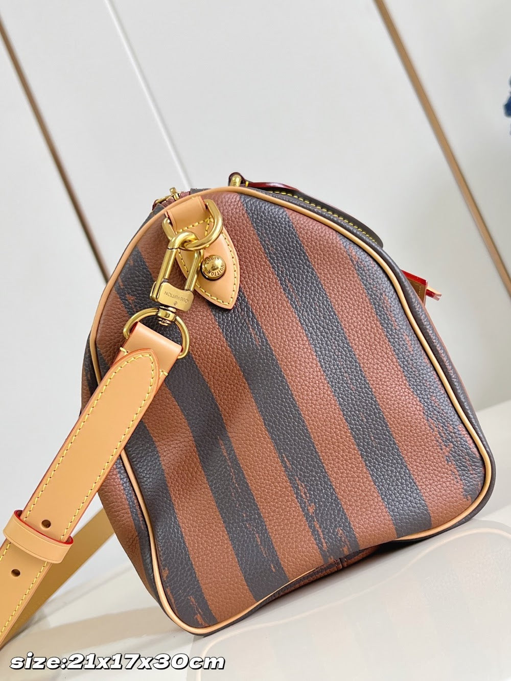 Dragons Bags ln Luxury Bag --96950