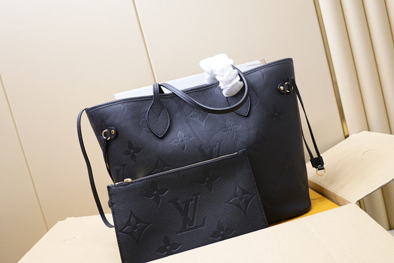 Dragons Bags ln Luxury Bag --60012