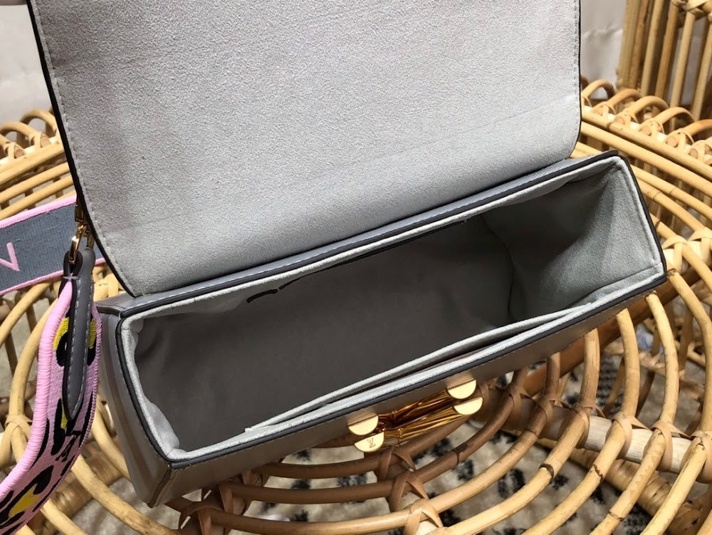 Dragons Bags ln Luxury Bag --60345