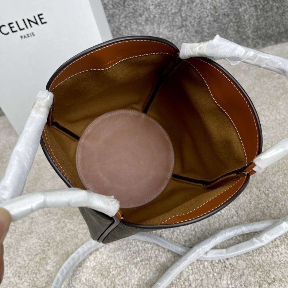 new-luxury-designer-bags-nm17077