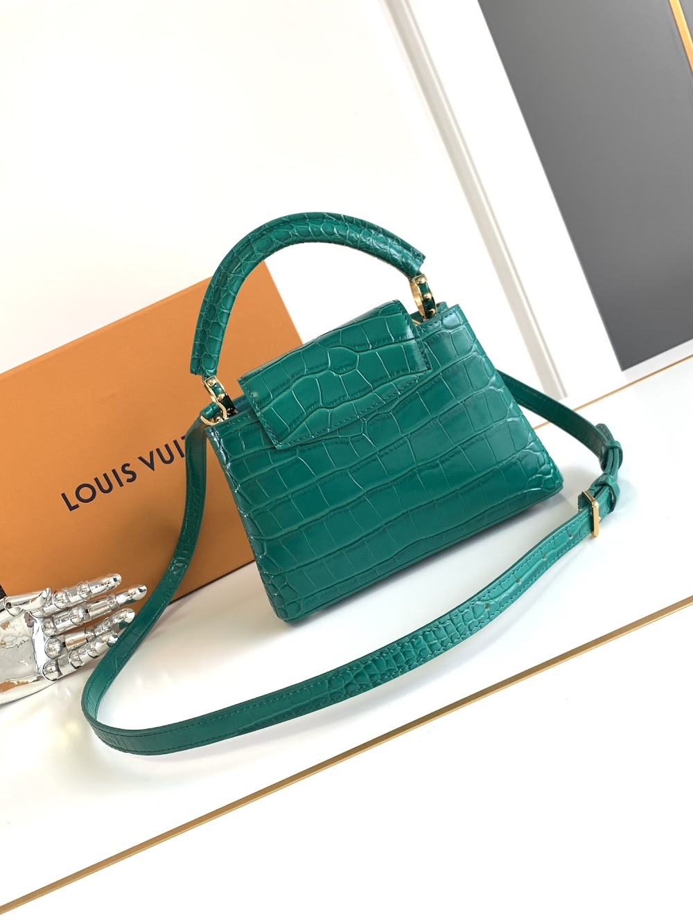 Dragons Bags ln Luxury Bag --96836