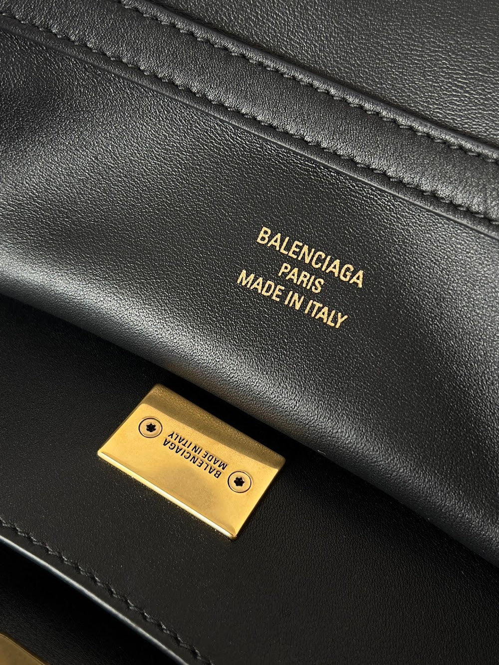 Dragons Bags Balenciaga Luxury Bag --110823