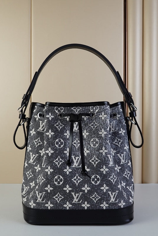 Dragons Bags ln Luxury Bag --61335