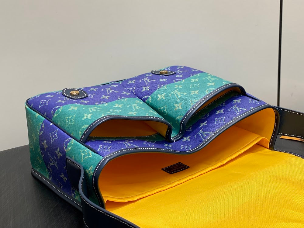 Dragons Bags ln Luxury Bag --97043