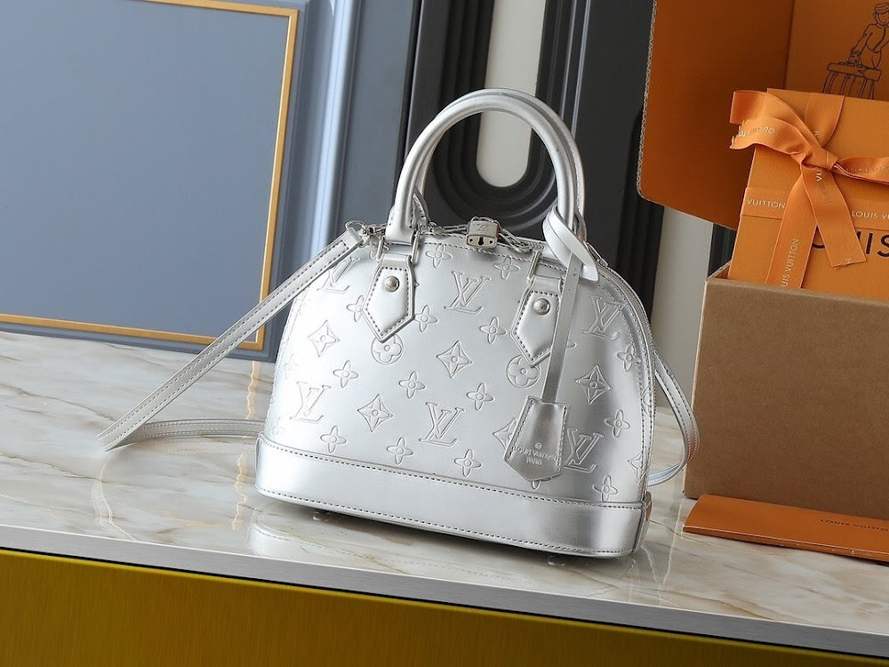 Dragons Bags ln Luxury Bag --76812