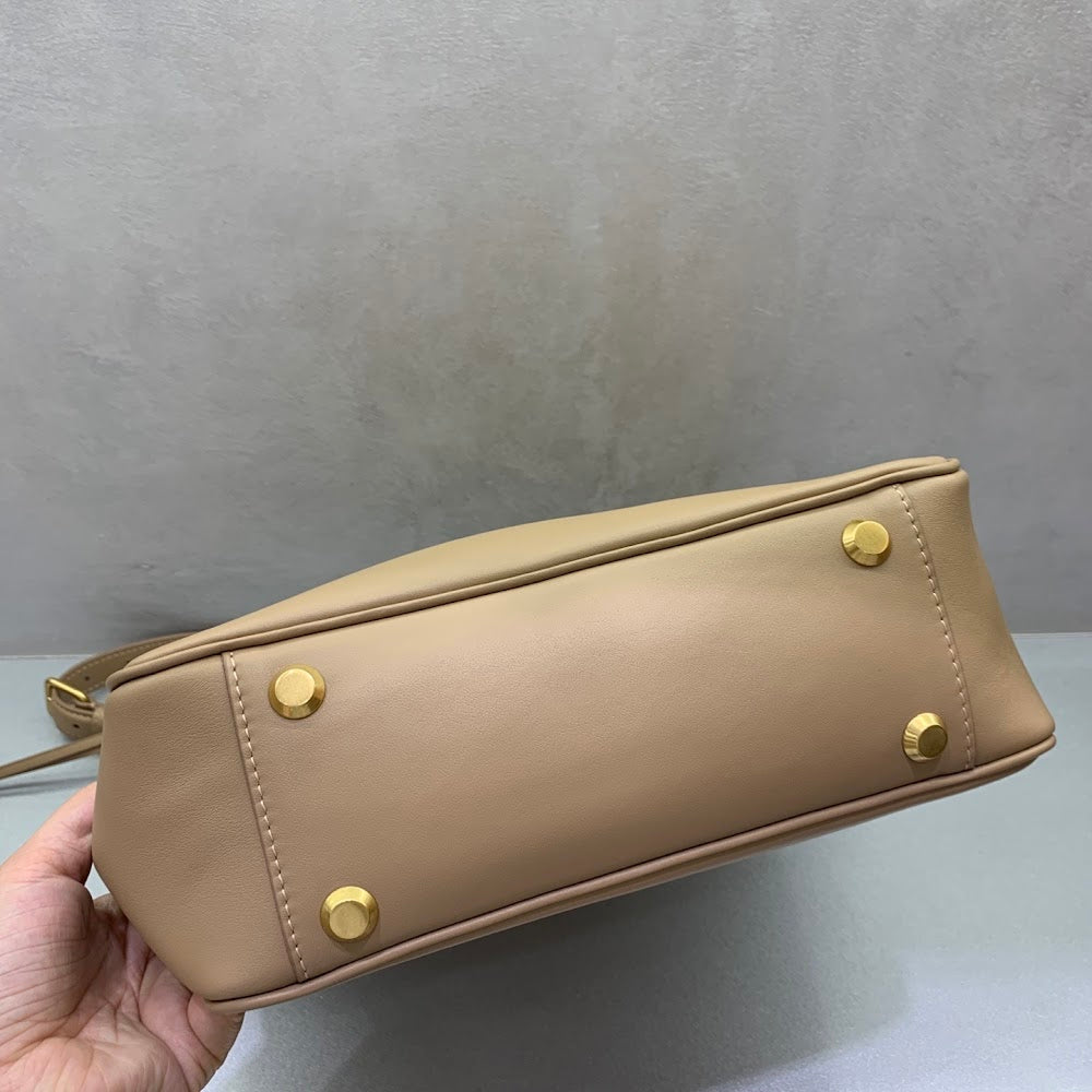 Dragons Bags Balenciaga Luxury Bag --110989