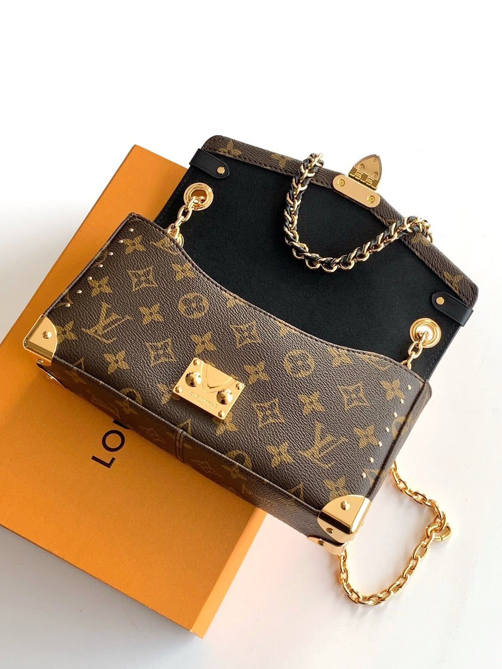 Dragons Bags ln Luxury Bag --81847