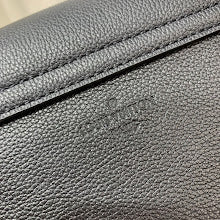 new-luxury-designer-bags-nm5062