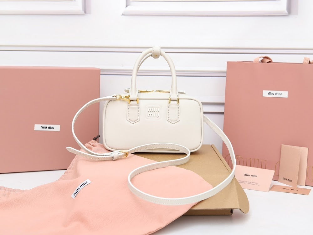 Dragons Bags Miun Miun Luxury Bag --122756