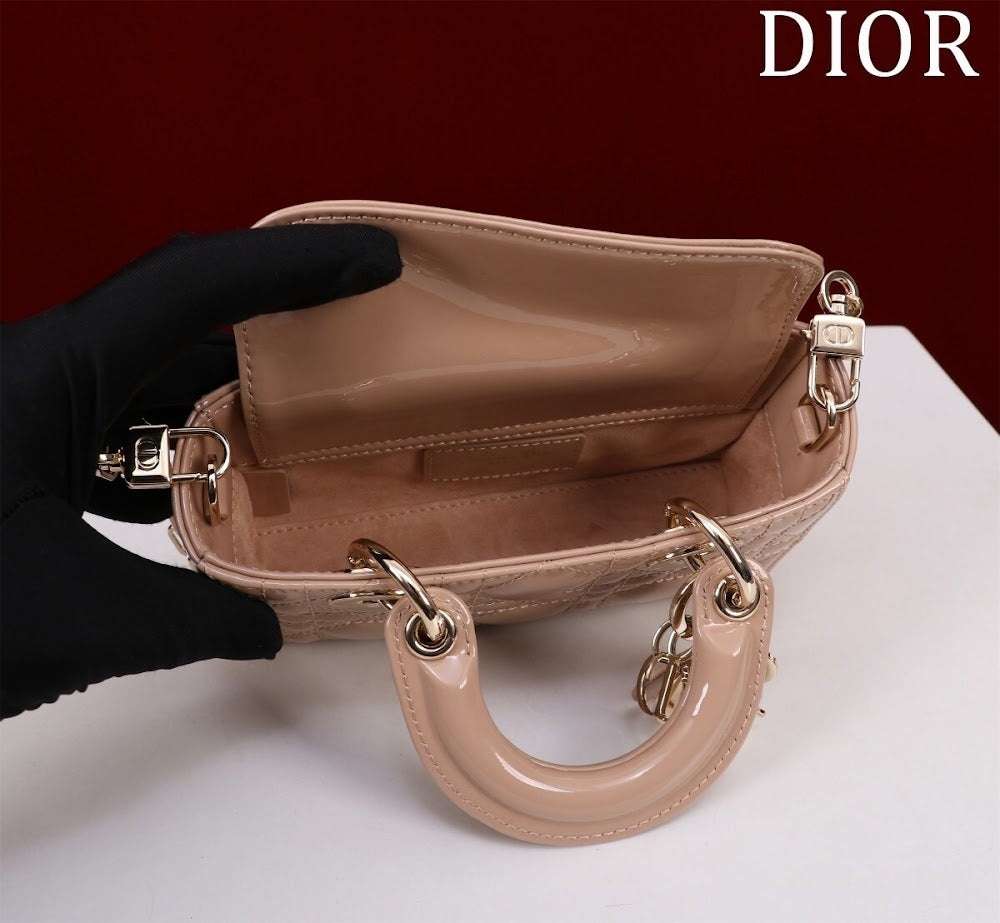Dragons BagsDiorn Luxury Bag --116428