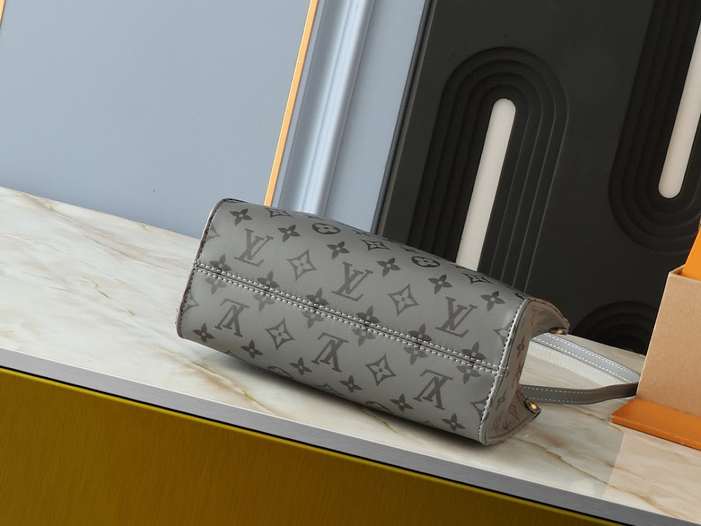 Dragons Bags ln Luxury Bag --81535