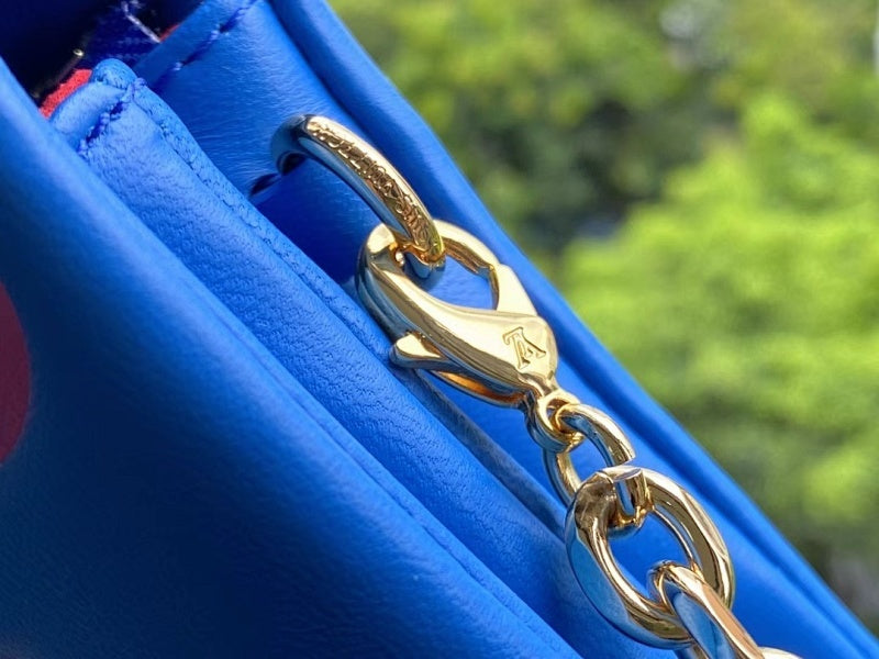 Dragons Bags ln Luxury Bag --56671