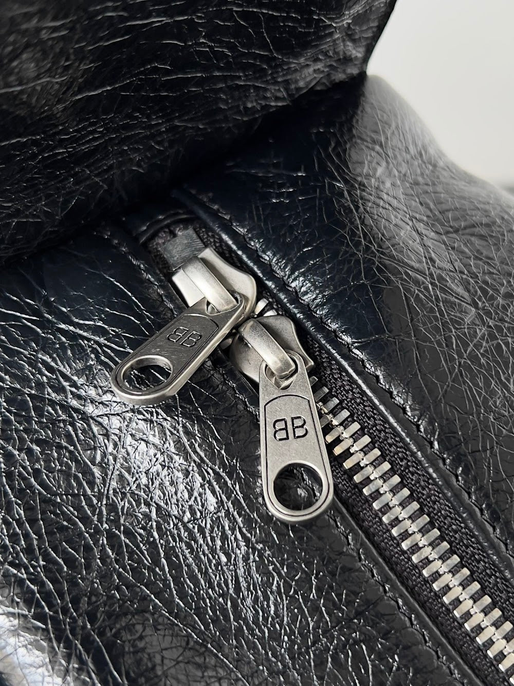 Dragons Bags Balenciaga Luxury Bag --111174