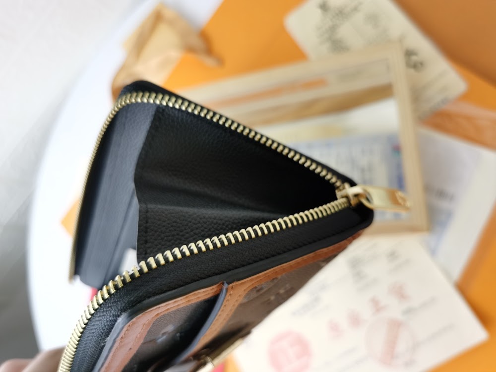 Dragons Bags ln Luxury Bag --78112