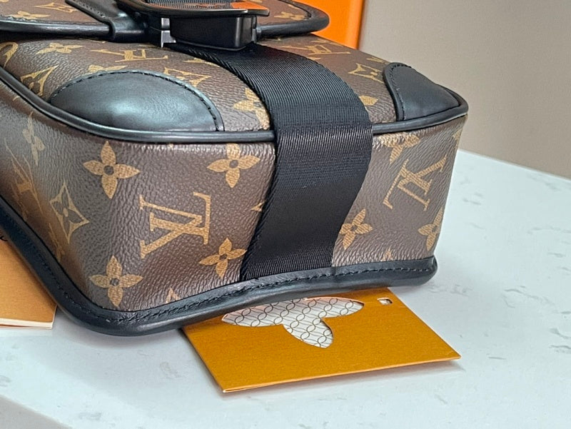 Dragons Bags ln Luxury Bag --70342