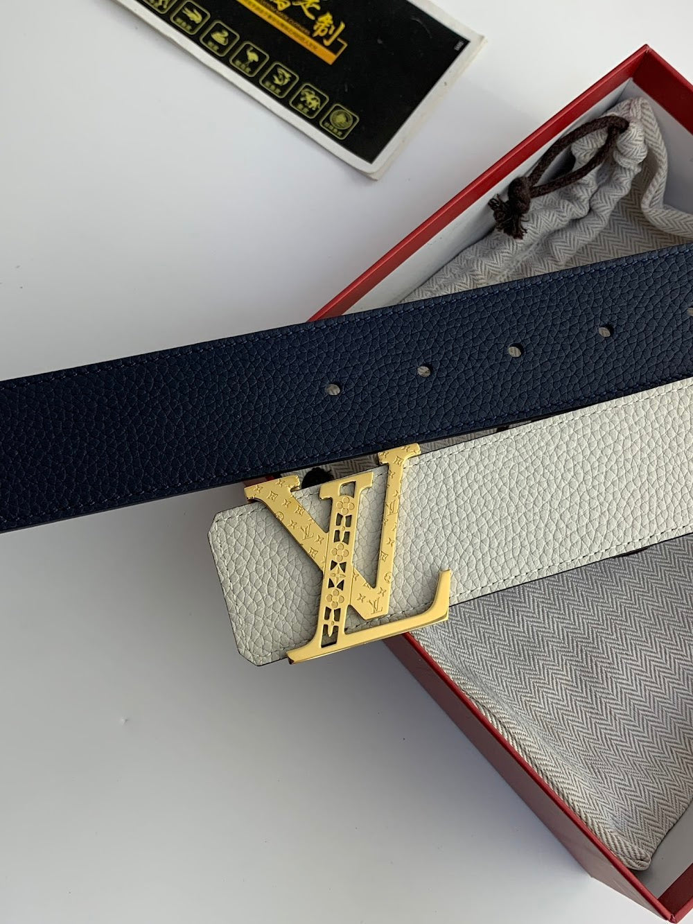 Dragons Bags ln Luxury Belt --101316