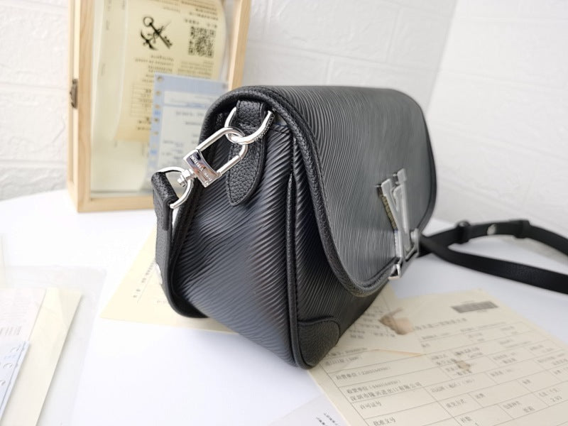 Dragons Bags ln Luxury Bag --78465