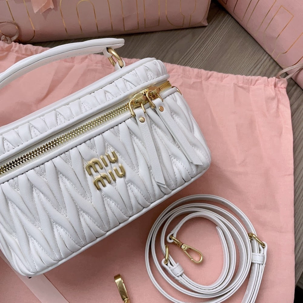 Dragons Bags Miun Miun Luxury Bag --123274