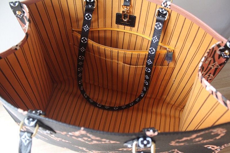 Dragons Bags ln Luxury Bag --58987