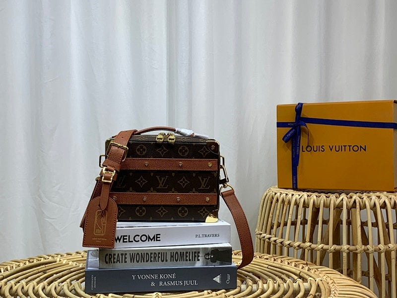 Dragons Bags ln Luxury Bag --60014