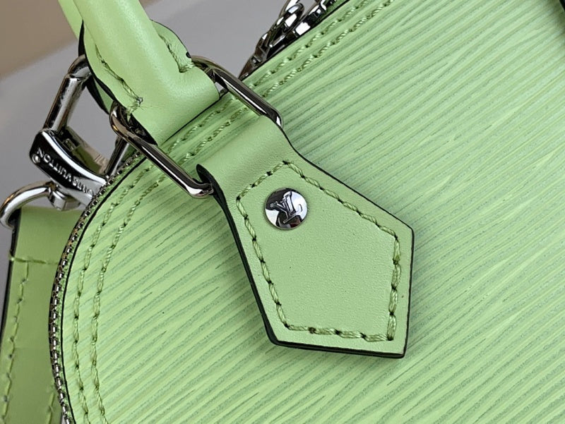 Dragons Bags ln Luxury Bag --61917