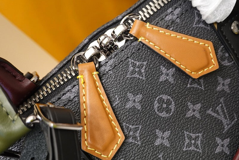 Dragons Bags ln Luxury Bag --60281