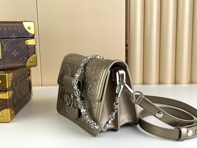 Dragons Bags ln Luxury Bag --61500