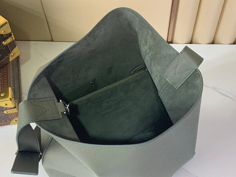 Dragons Bags ln Luxury Bag --62983