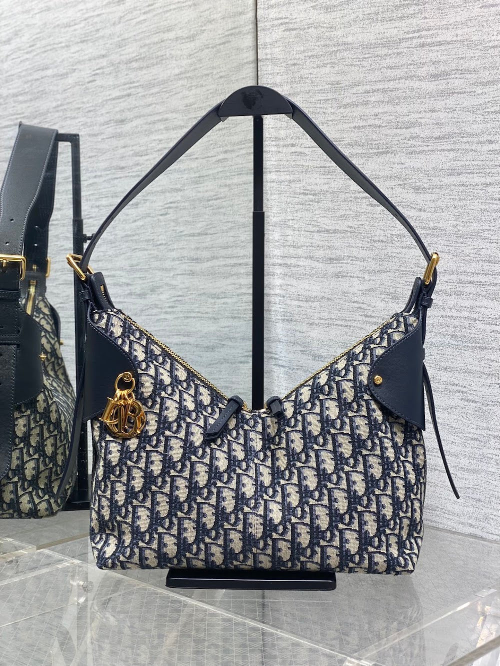 Dragons BagsDiorn Luxury Bag --116071