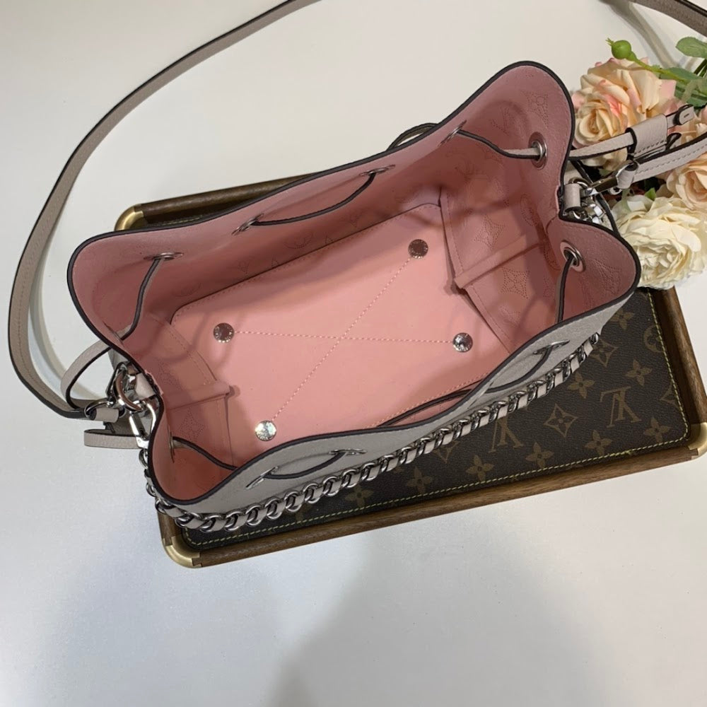 Dragons Bags ln Luxury Bag --59615