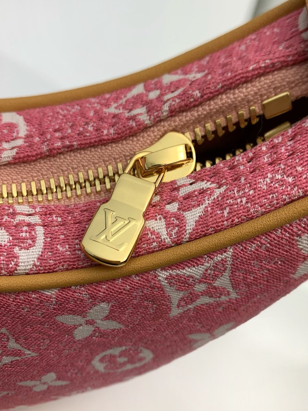Dragons Bags ln Luxury Bag --57107