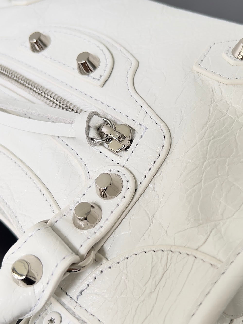 Dragons Bags Balenciaga Luxury Bag --110621