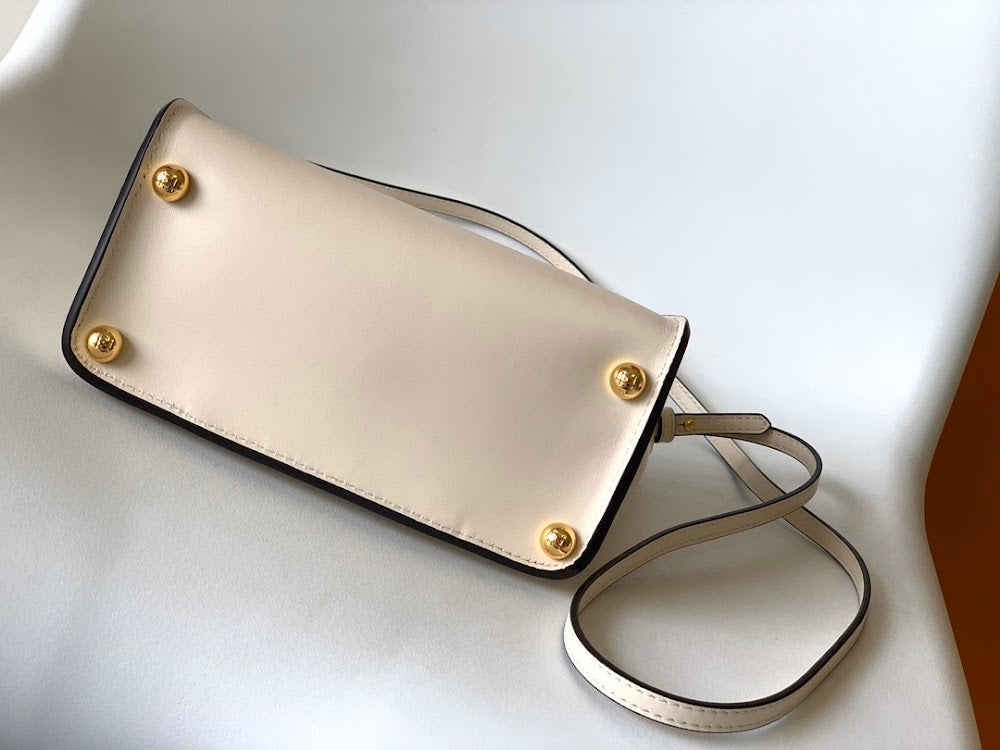 new-luxury-designer-bags-nm15007