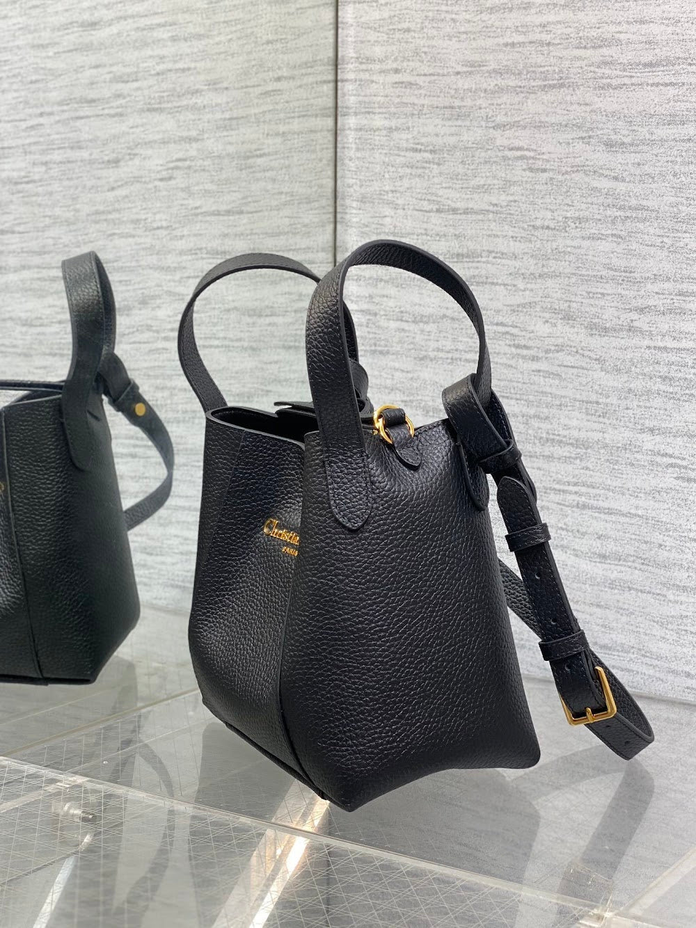 Dragons BagsDiorn Luxury Bag --115281