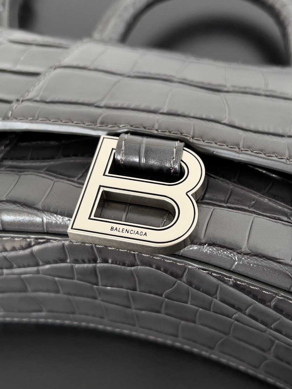 Dragons Bags Balenciaga Luxury Bag --111608