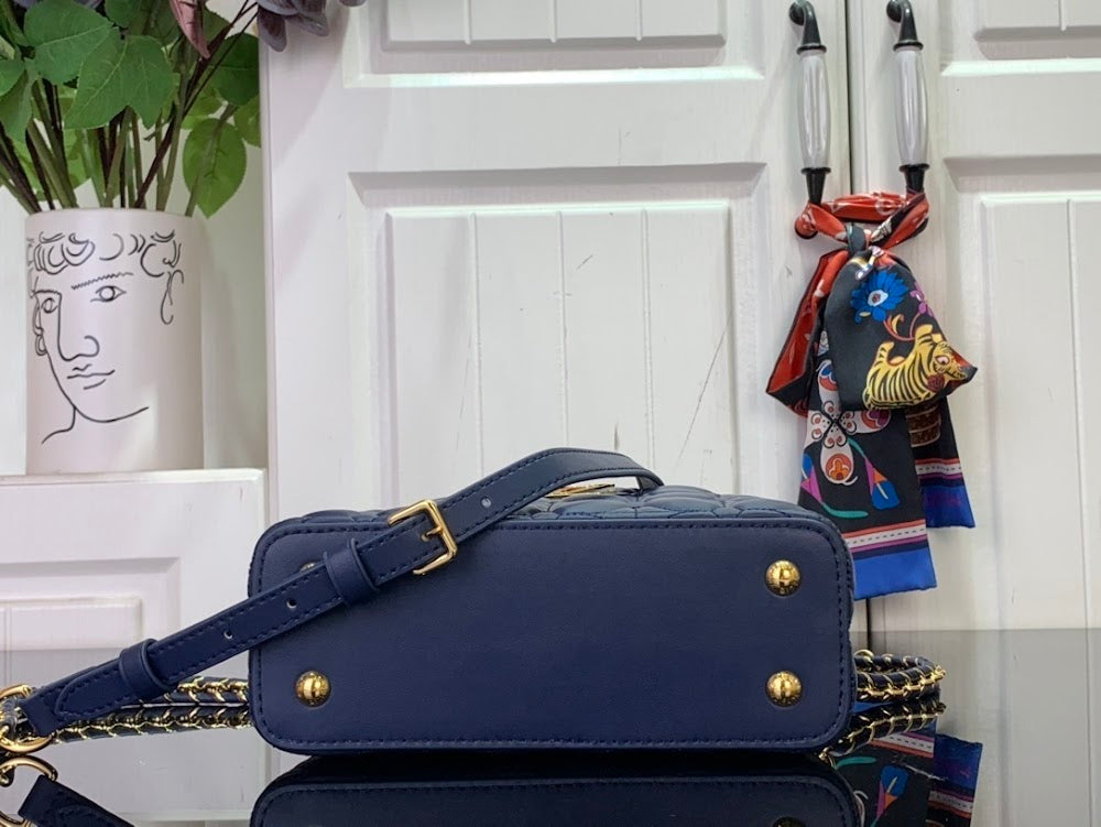 Dragons Bags ln Luxury Bag --96709