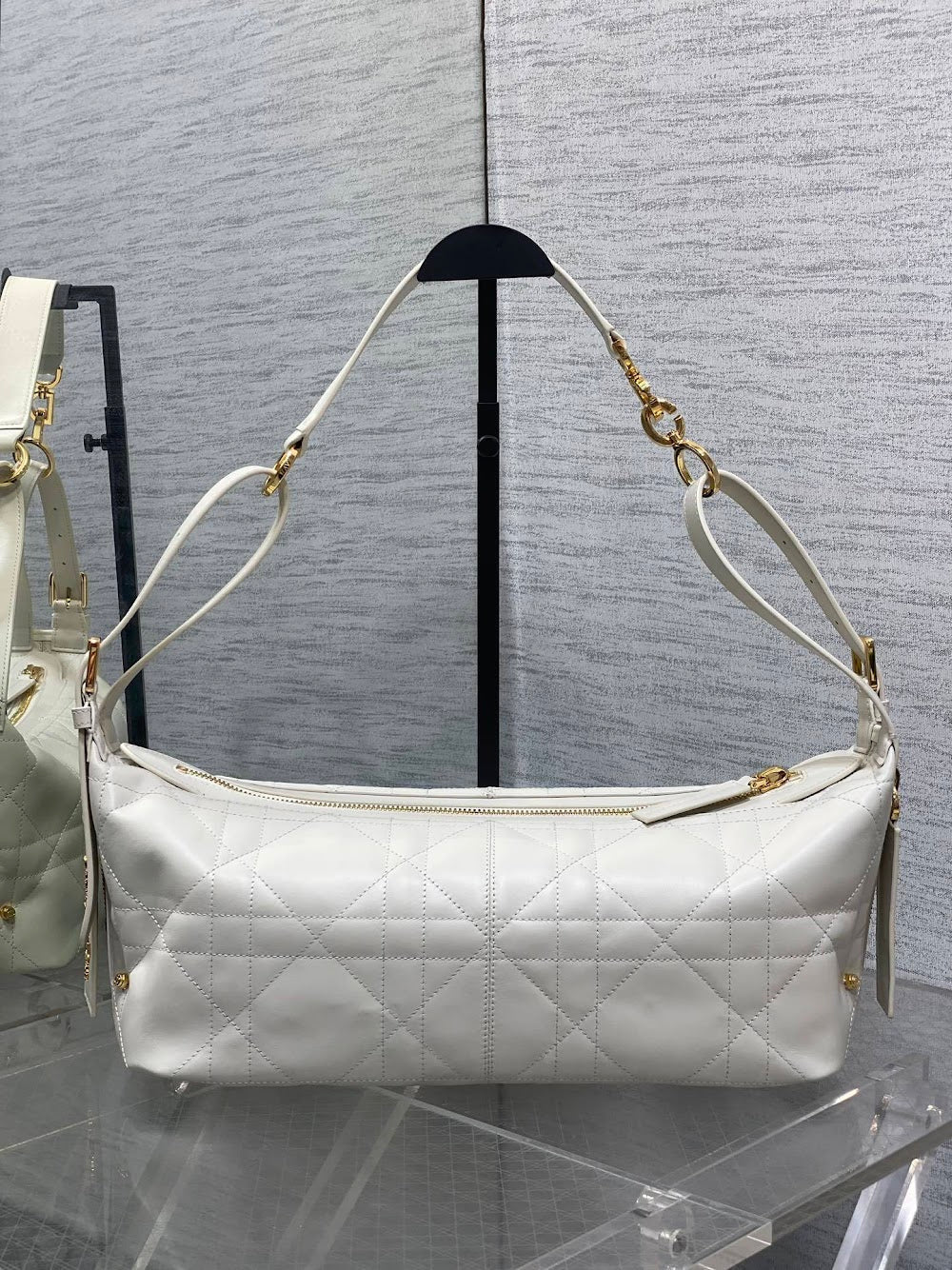 Dragons BagsDiorn Luxury Bag --116140