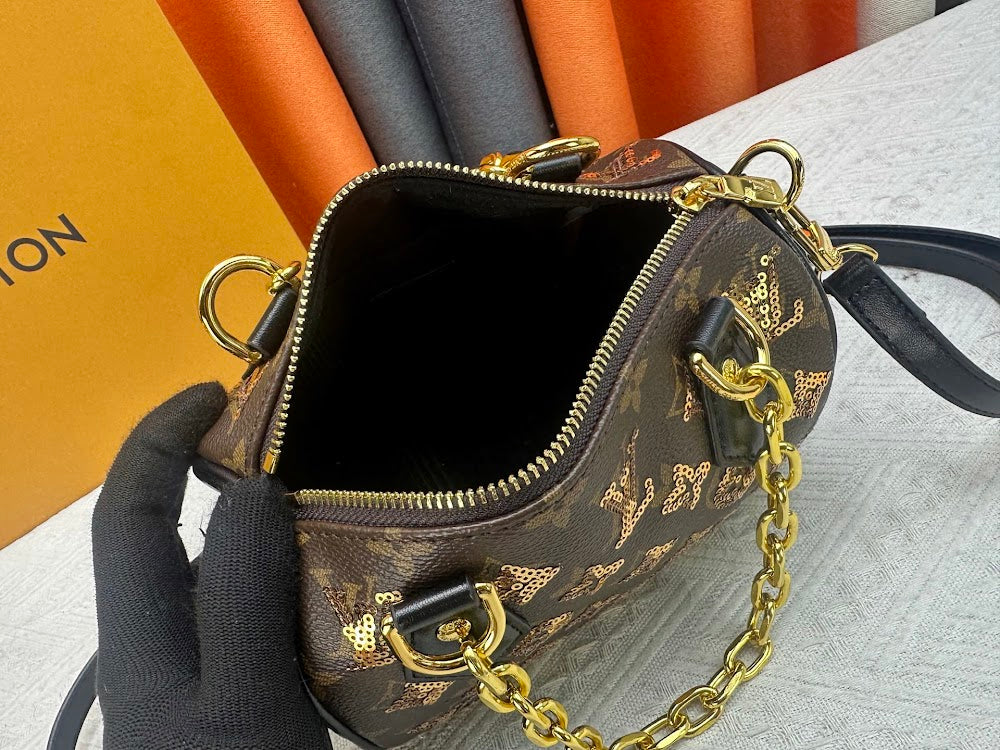 Dragons Bags ln Luxury Bag --77585