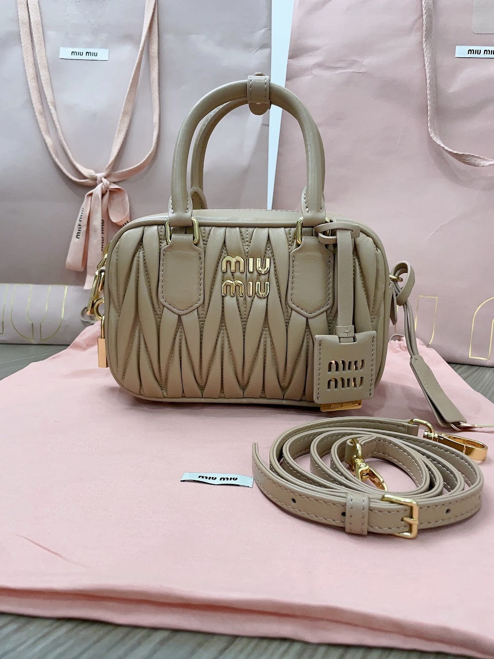 Dragons Bags Miun Miun Luxury Bag --122695