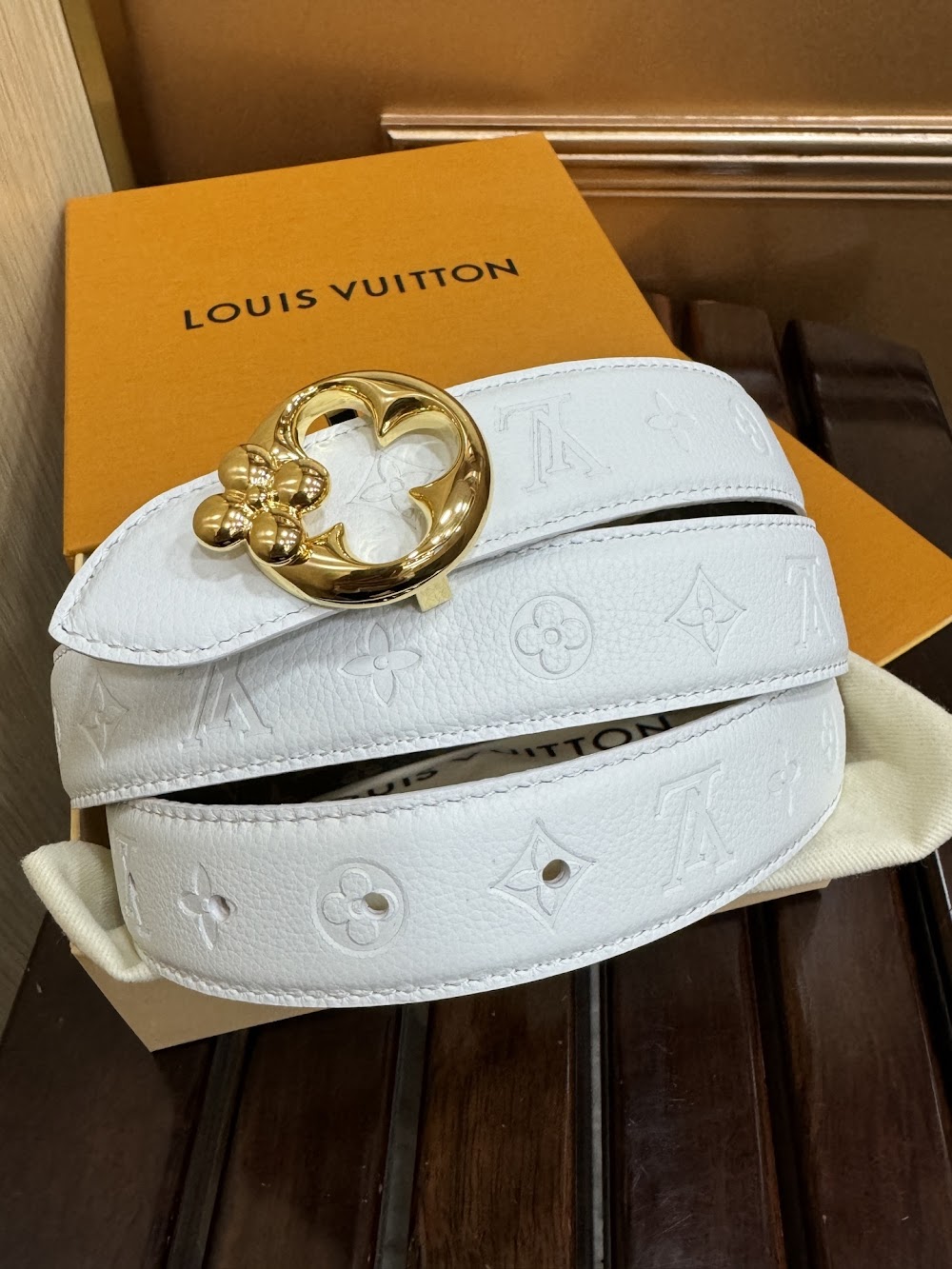 Dragons Bags ln Luxury Belt --100270