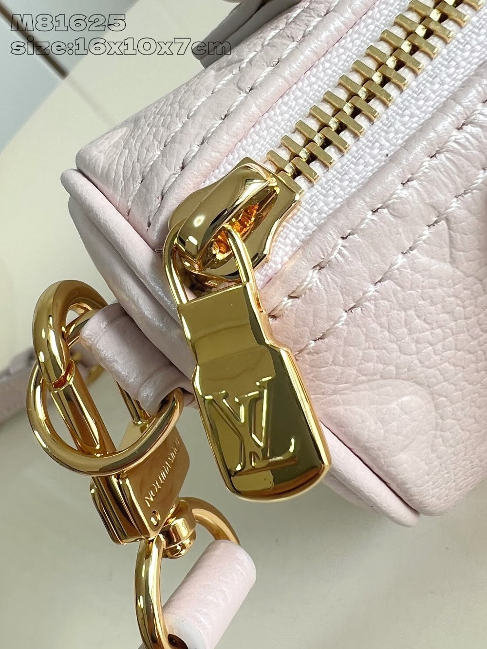 Dragons Bags ln Luxury Bag --97572
