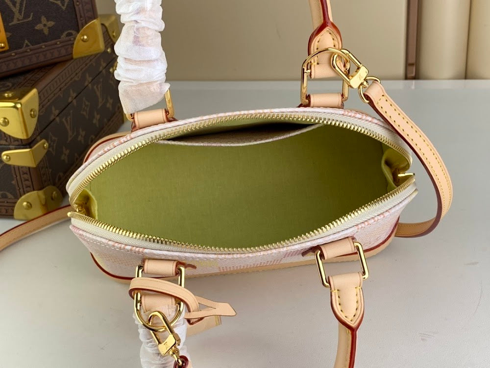 Dragons Bags ln Luxury Bag --68853
