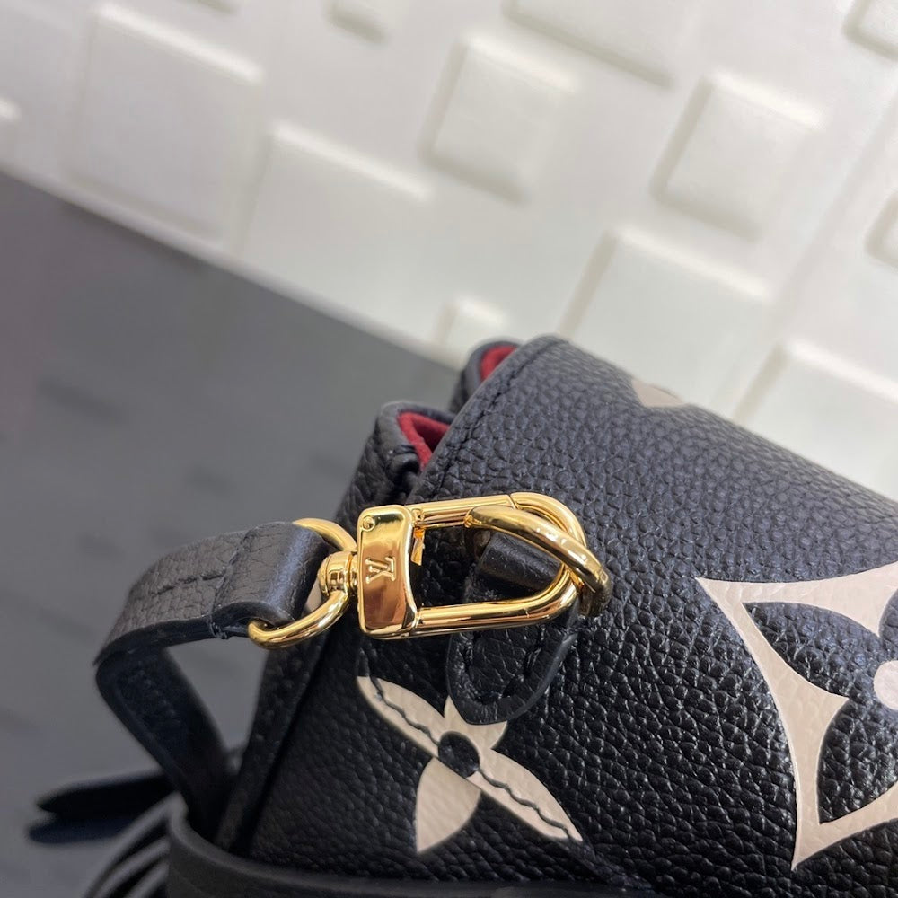 Dragons Bags ln Luxury Bag --60018