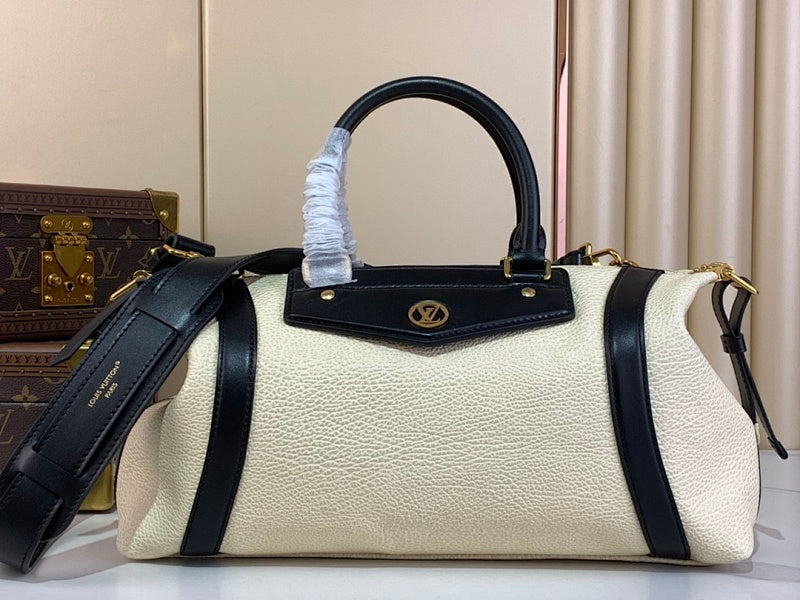 Dragons Bags ln Luxury Bag --62693