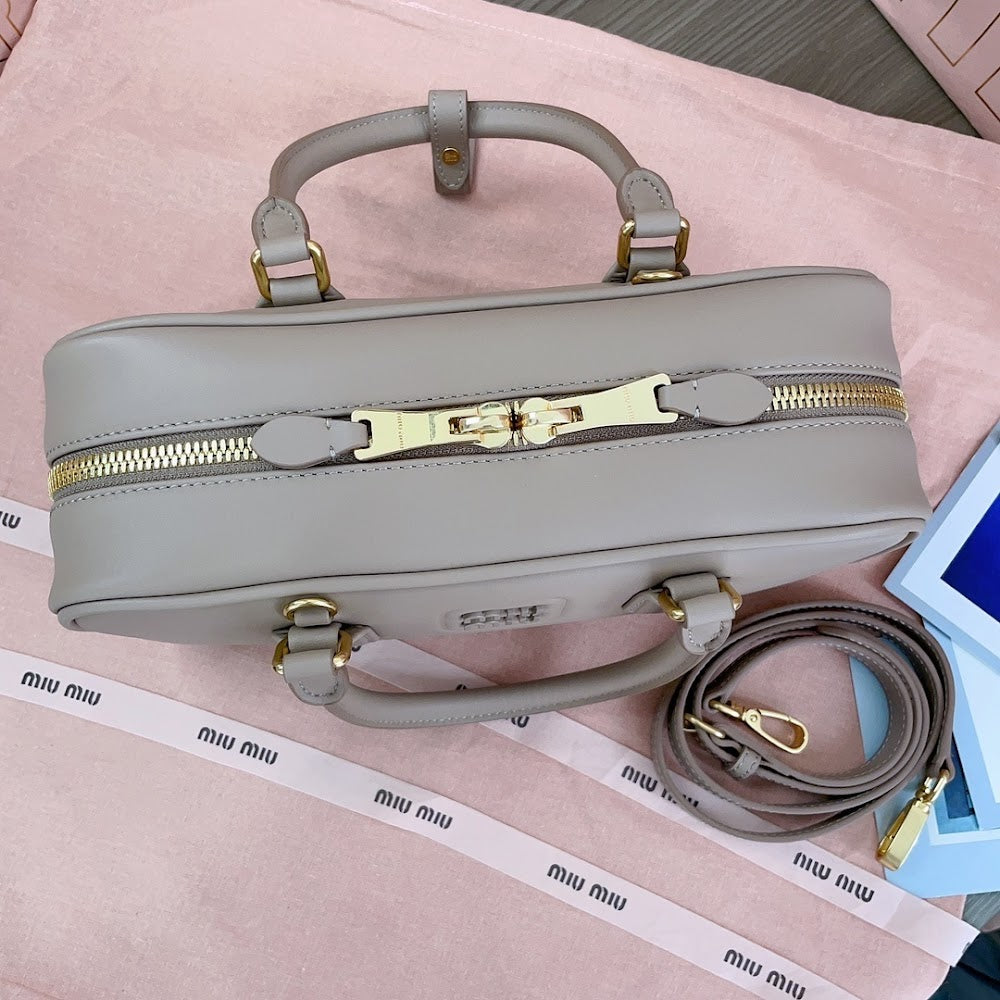 Dragons Bags Miun Miun Luxury Bag --122300