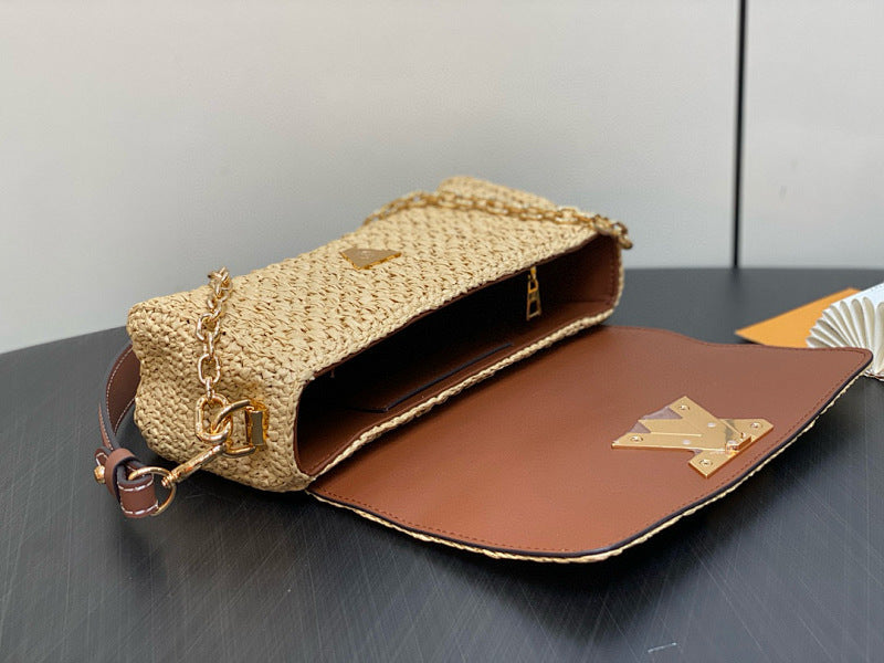 Dragons Bags ln Luxury Bag --81507