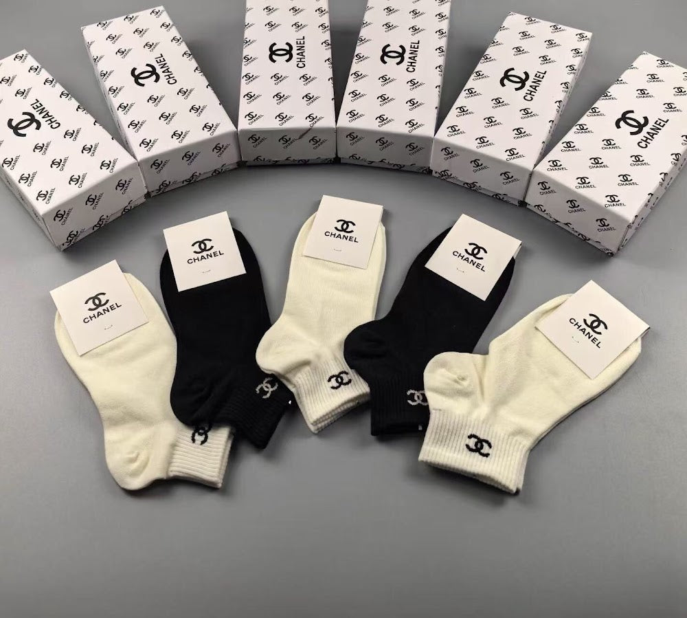 Dragons Bags Premium Luxury Socks --98454