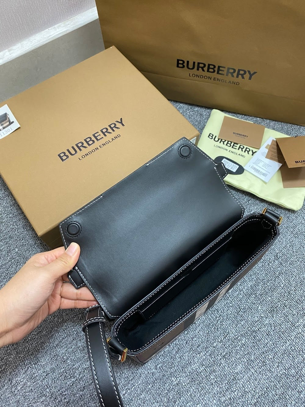 Dragons Bags Burberryn Luxury Bag --92842