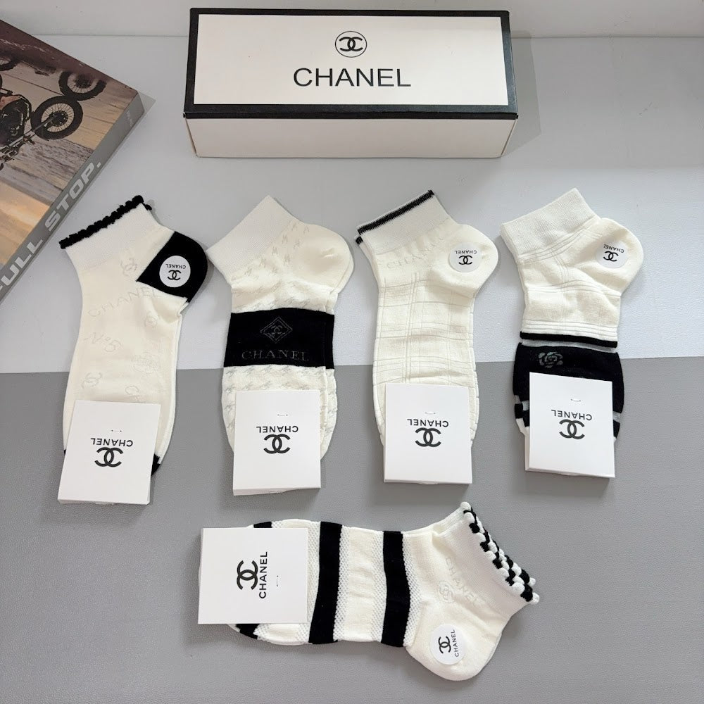 Dragons Bags Premium Luxury Socks --98111